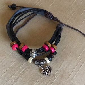 BOHO BLACK LEATHER &BROWN ROPE HEART 💕BRACELET